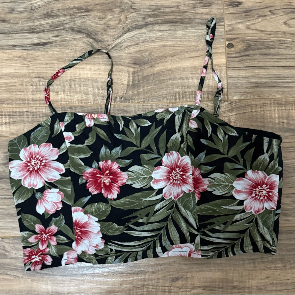 American Eagle Outfitters Black Floral Camisole